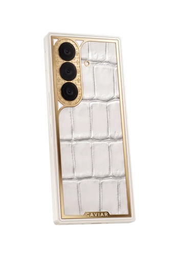 Samsung Z Fold 8 Ultra Gold Emblem